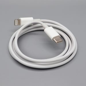 Billig USB C till Lightning-kabel för iPhone 8 till iPhone 14 med 6 månaders garanti