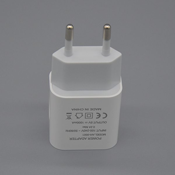 5V 1A 5W CE EAC FCC Cellphone Charger for Home & Office Usage